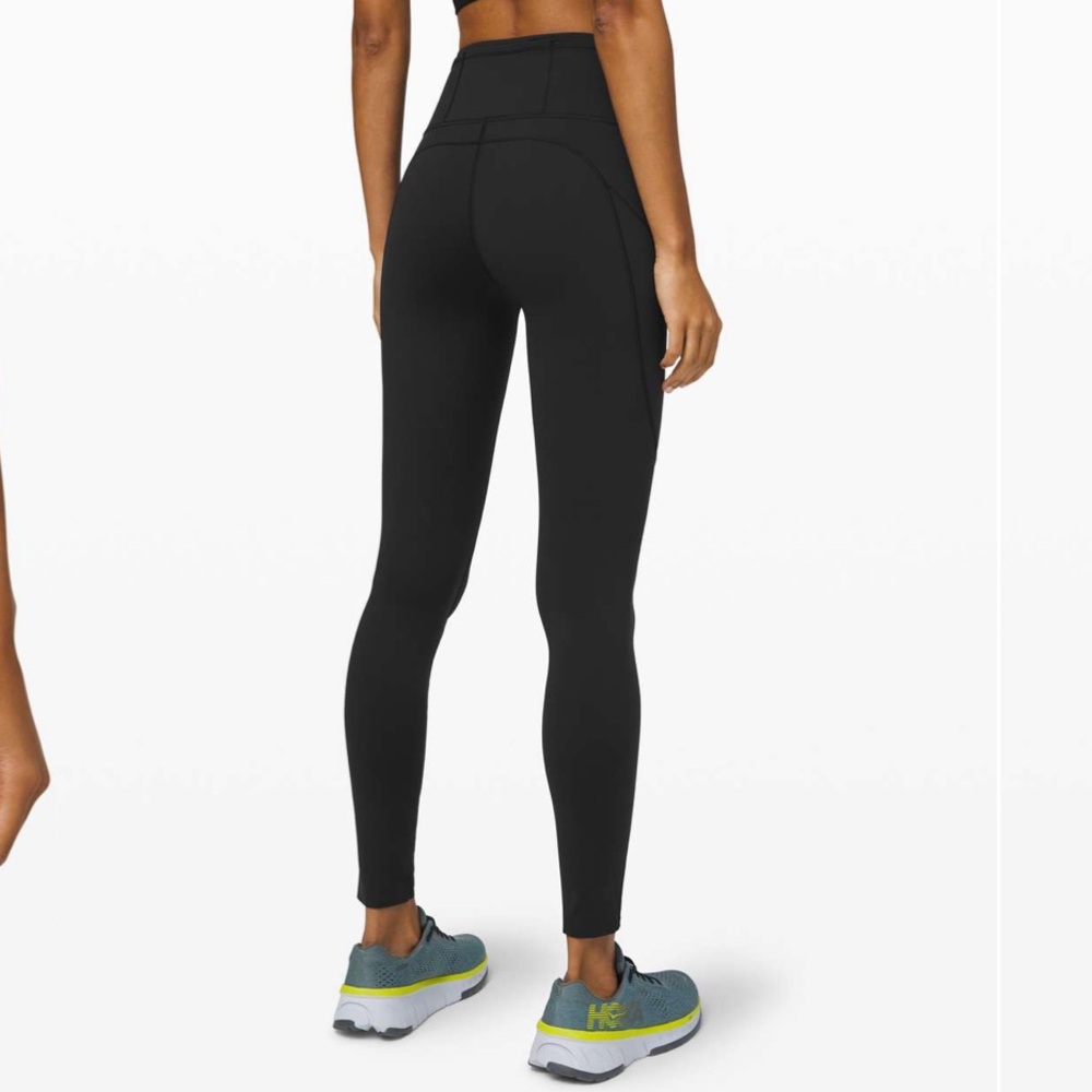 Lululemon Fast and Free High-Rise Tight
28" Black Size 4